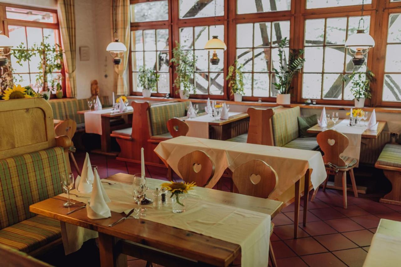 Hotel Zur Alten Muehle نوينبورغ المظهر الخارجي الصورة